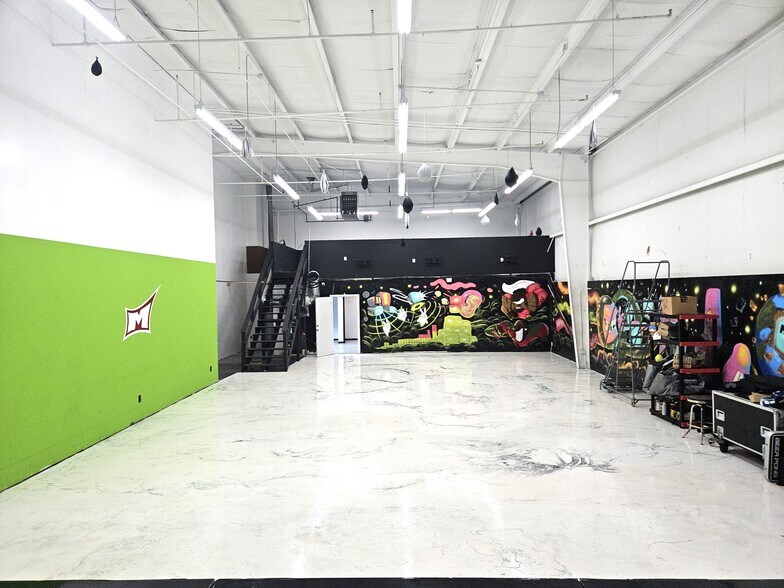 More Photos Of 1251 Marietta Blvd NW, Atlanta Distribution For Lease