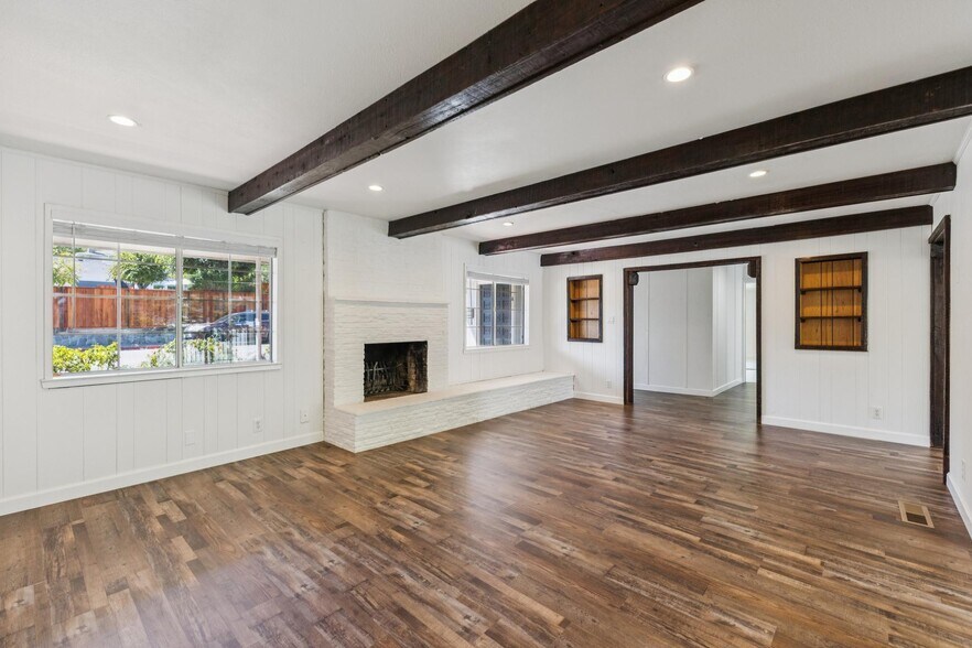 More Photos Of 3851 Vineyard Ave, Pleasanton Apartments For Sale