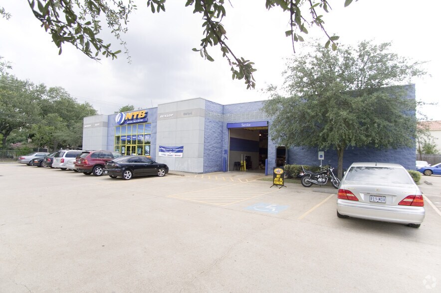 More Photos Of 9450 Westheimer Rd, Houston Auto Repair For Lease