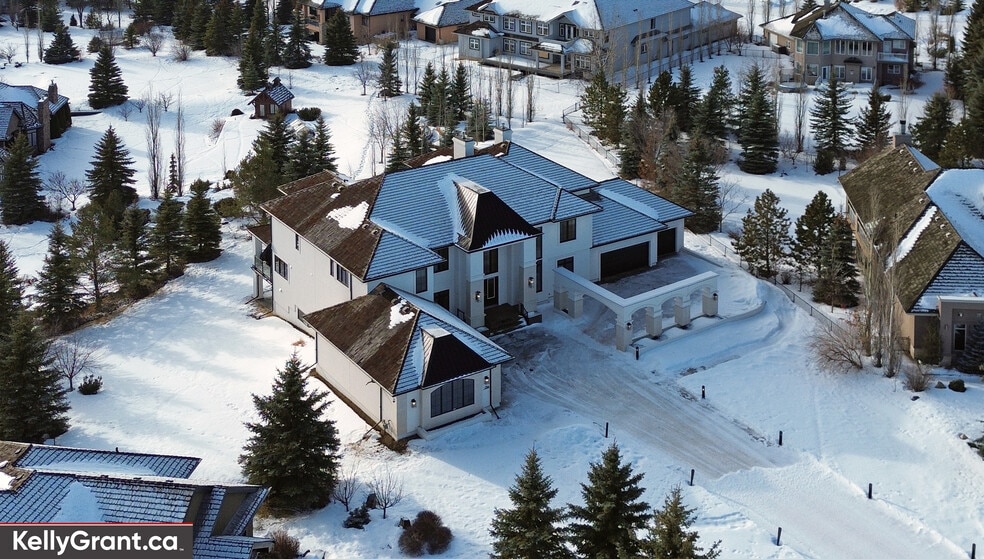 More Photos Of 136 River Heights Lane, Sturgeon County Multifamily For Sale