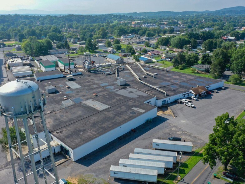 More Photos Of 105 Dry River Rd, Bridgewater Flex For Lease