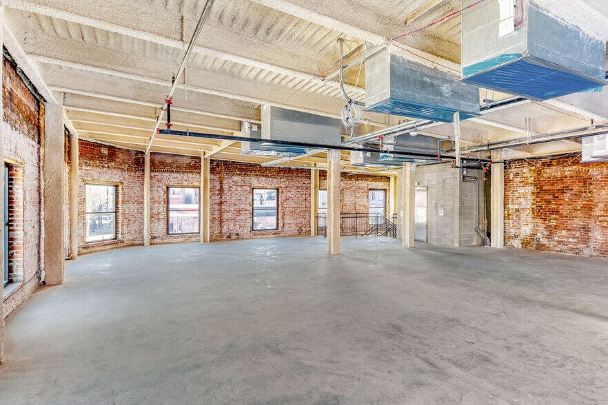 More Photos Of 1665 N Pearl St, Denver Apartments For Sale