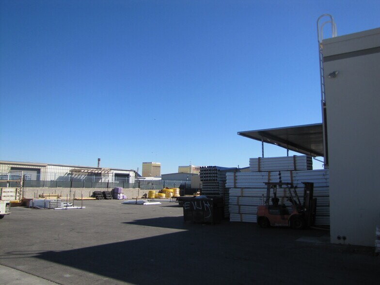 More Photos Of 4022 Ponderosa Way, Las Vegas Warehouse For Sale