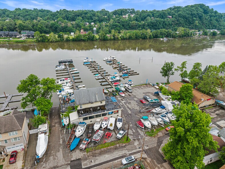 More Photos Of 228 Arch St, Verona Marina For Sale