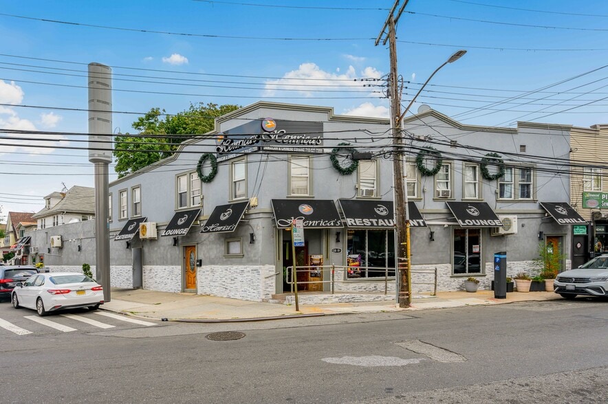 More Photos Of 13889 Francis Lewis Blvd, Rosedale Healthcare For Sale