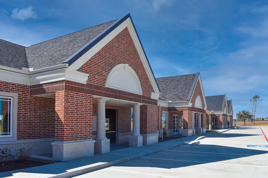 More Photos Of 7103 S Peek Rd, Richmond Medical For Sale