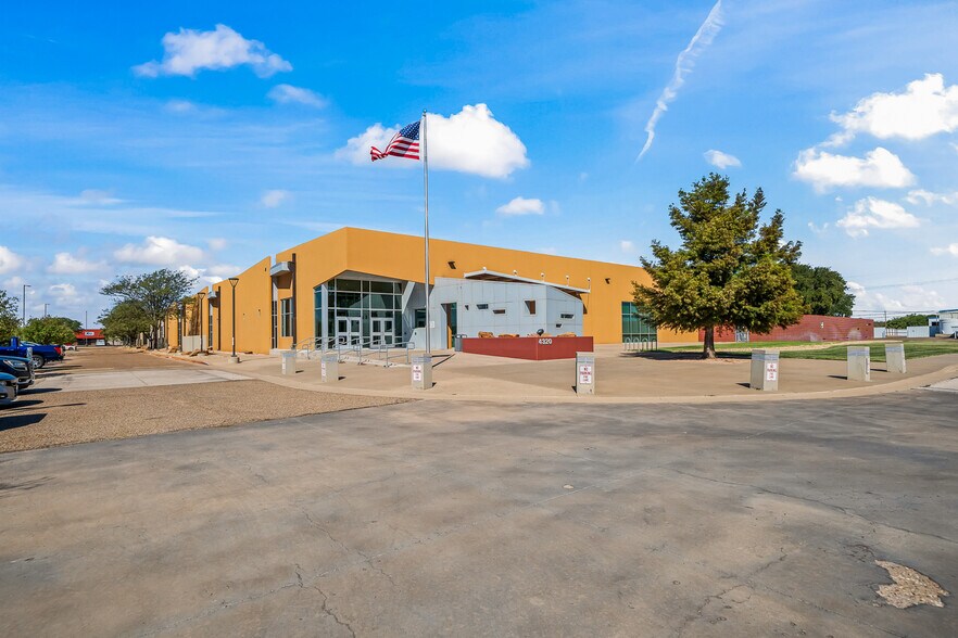 More Photos Of 4320 Huron Ave, Lubbock Office For Sale