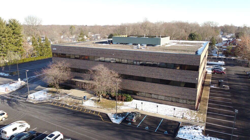 More Photos Of 1230 Parkway Ave, Ewing Medical For Lease