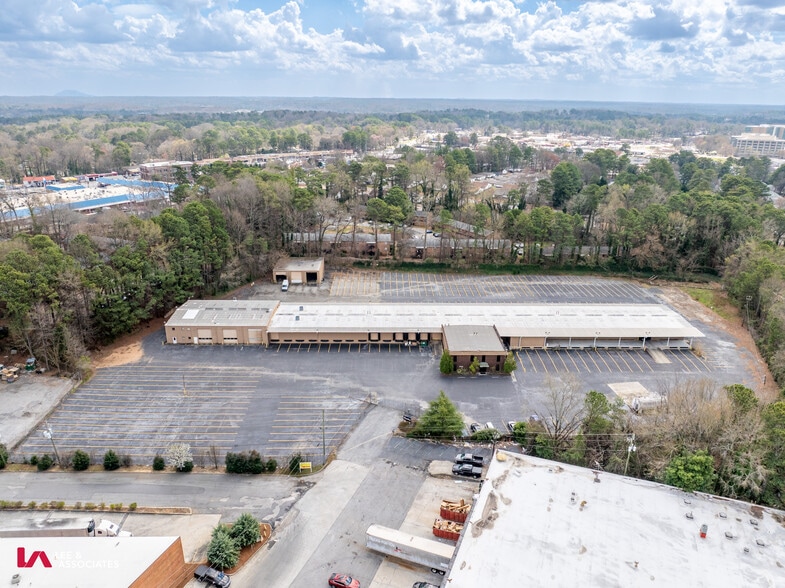 Primary Photo Of 5000 Kristie Way, Chamblee Distribution For Sale