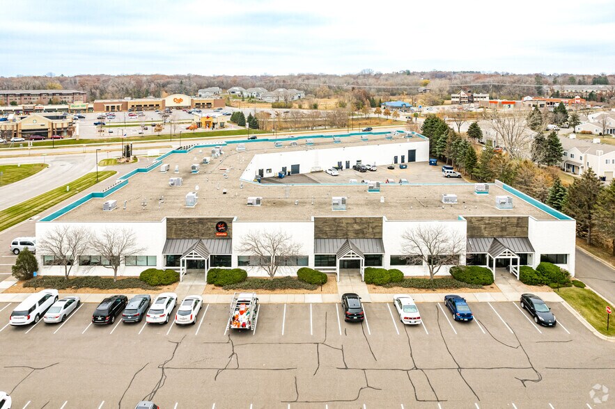 More Photos Of 17741-17823 Kenwood Trl, Lakeville General Retail For Lease