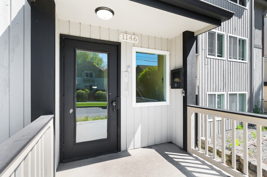 More Photos Of 1146 N 91st St, Seattle Apartments For Sale