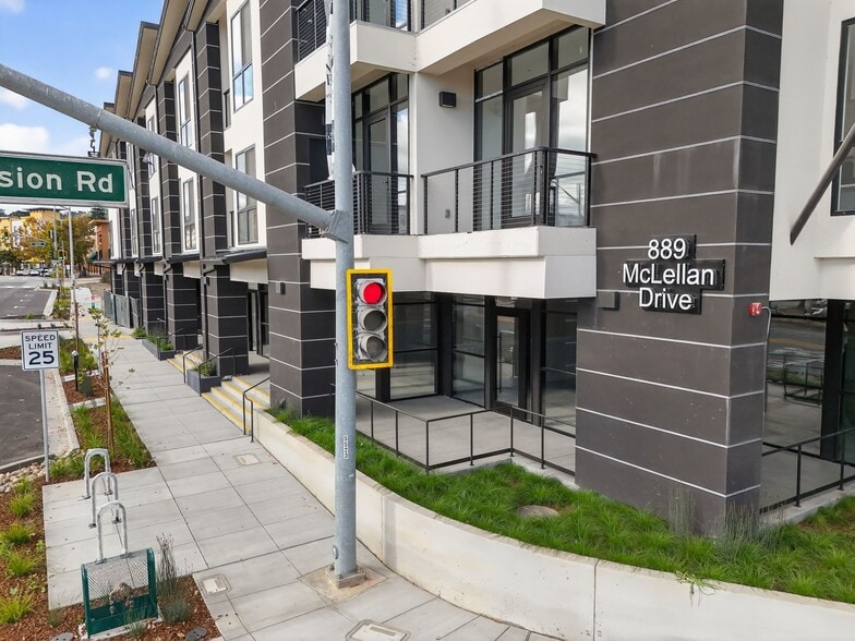 More Photos Of 889 Mc Lellan Dr S, South San Francisco Apartments For Sale
