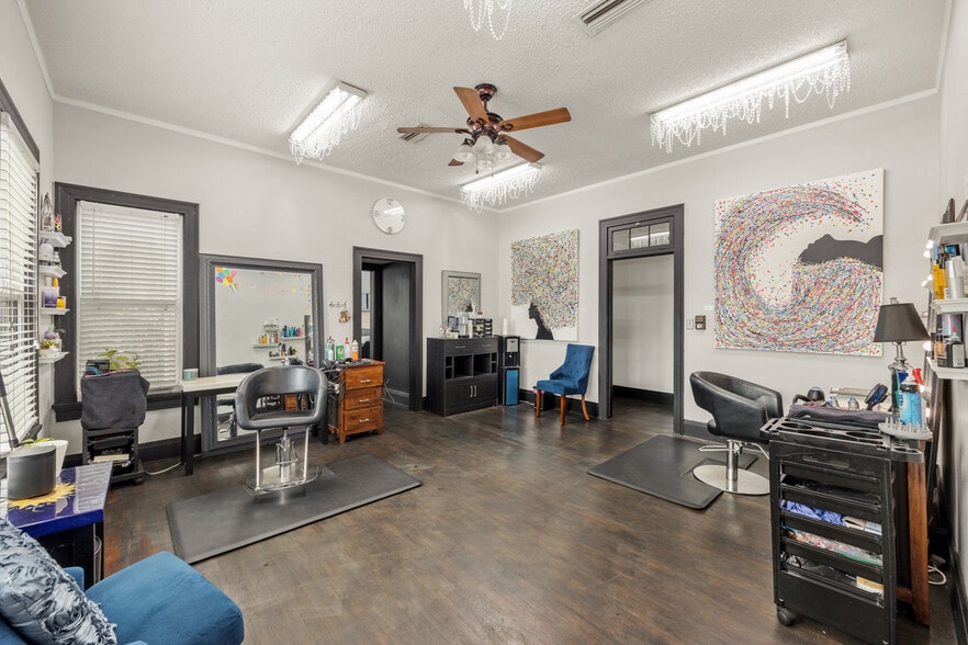 More Photos Of 919 N Monroe St, Tallahassee Freestanding For Lease