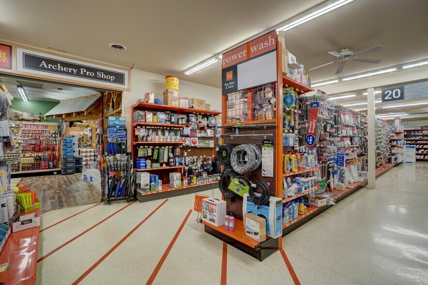 More Photos Of 7281 S State Rd, Goodrich Freestanding For Sale