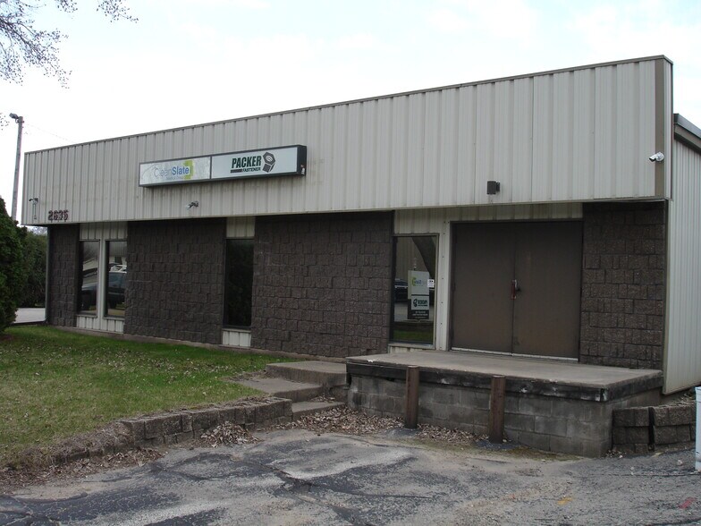 More Photos Of 2635 Hemstock St, La Crosse Office For Lease