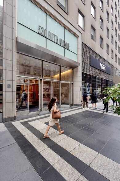 More Photos Of 530 Fifth Ave, New York Office For Lease