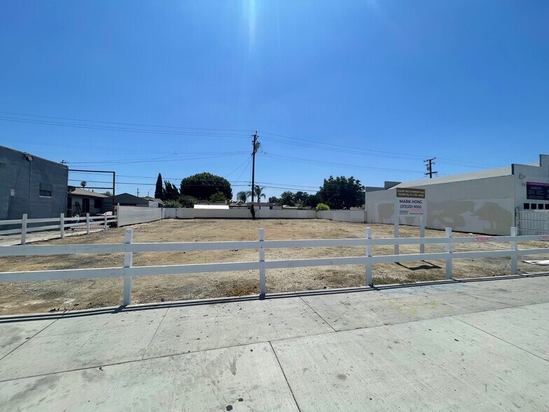 More Photos Of 2974 E Florence Ave, Huntington Park Land For Sale