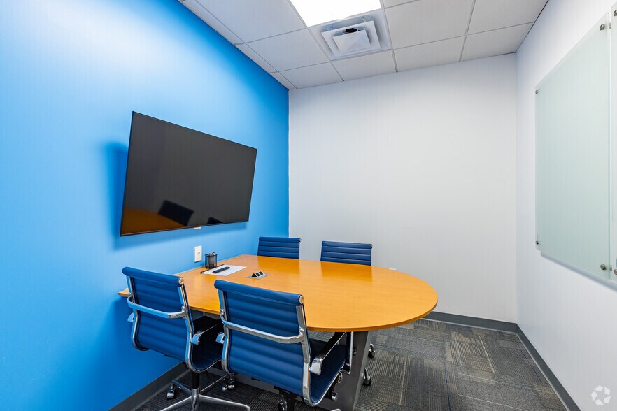 More Photos Of 121-189 S Orange Ave, Orlando Office Residential For Lease