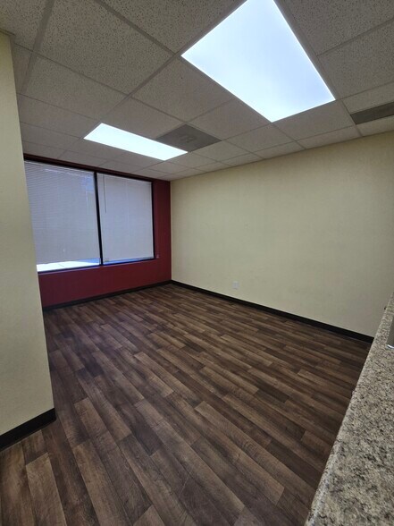 More Photos Of 6344 E Broadway Rd, Mesa Medical For Lease