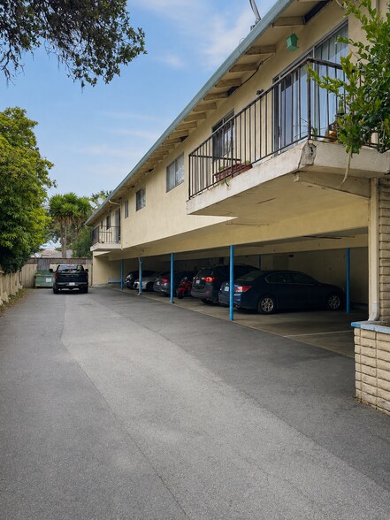 More Photos Of 818 Sunset Dr, Pacific Grove Apartments For Sale