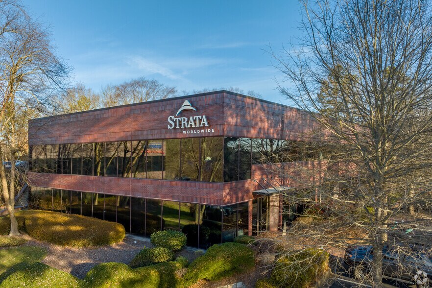 Primary Photo Of 8800 Roswell Rd, Atlanta Unknown For Lease