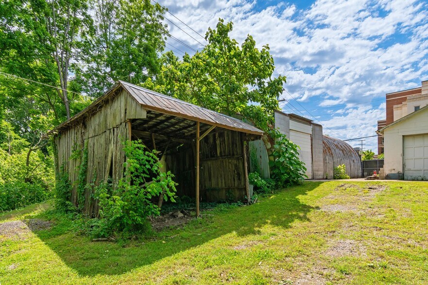 More Photos Of 106 Bridge St, Franklin Land For Sale