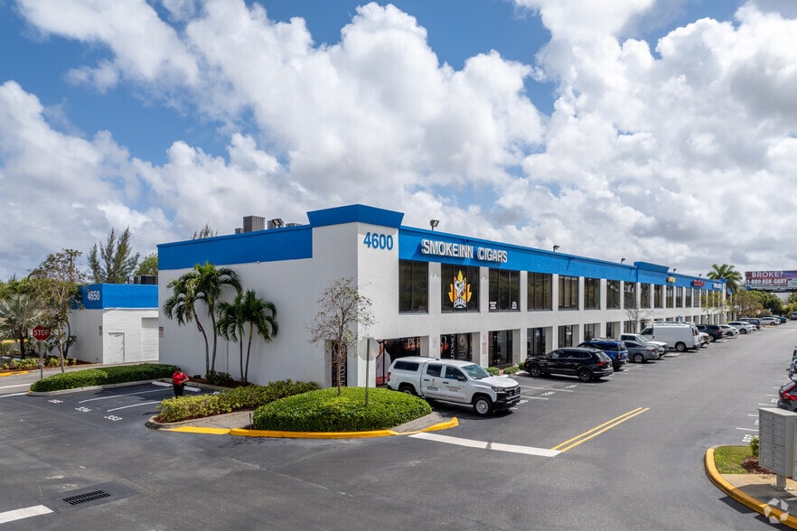 More Photos Of 4500 N Powerline Rd, Deerfield Beach Unknown For Lease