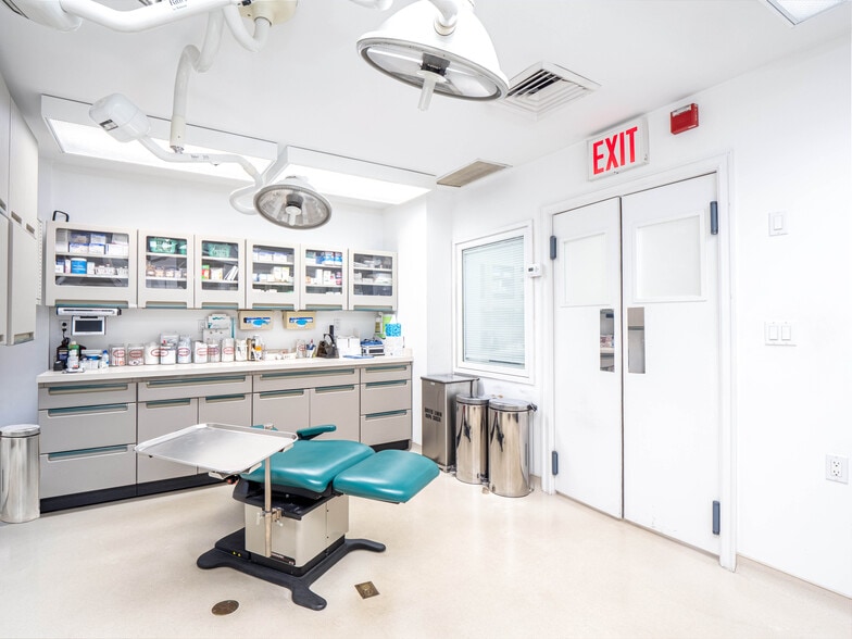 More Photos Of 900 Park Ave, New York Apartments For Sale