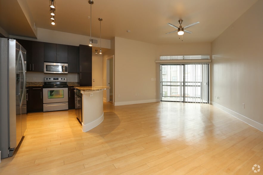 More Photos Of 4123 Cedar Springs Rd, Dallas Apartments For Lease