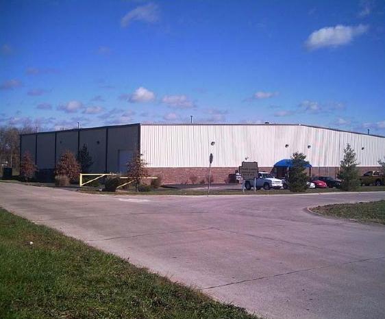 More Photos Of 1011 Industrial Ct, Moscow Mills Warehouse For Lease