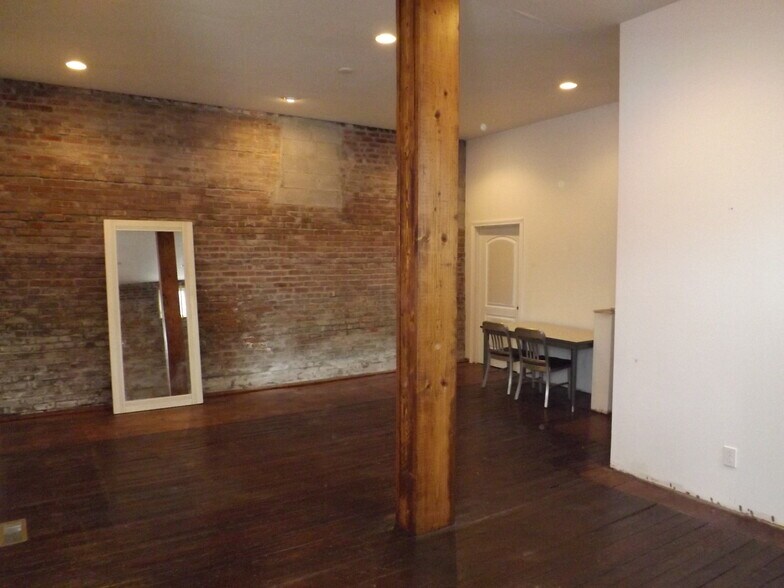 More Photos Of 9 N Broadway, Schenectady Storefront Retail Residential For Sale