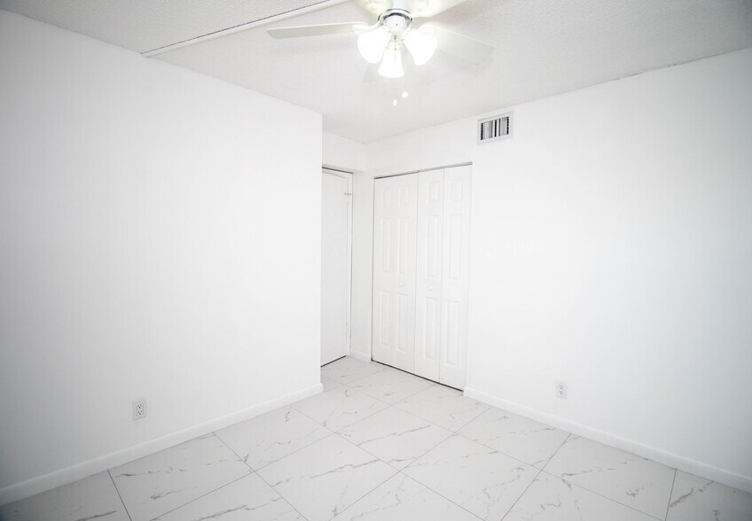 More Photos Of 11430-11442 NW 45th St, Coral Springs Apartments For Sale