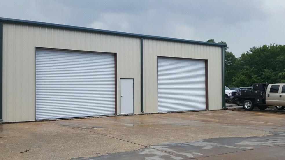 More Photos Of 8211 Fairbanks White Oak, Houston Unknown For Lease