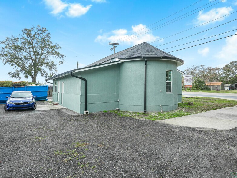 More Photos Of 2520 Lake Alfred Rd, Winter Haven Auto Dealership For Sale