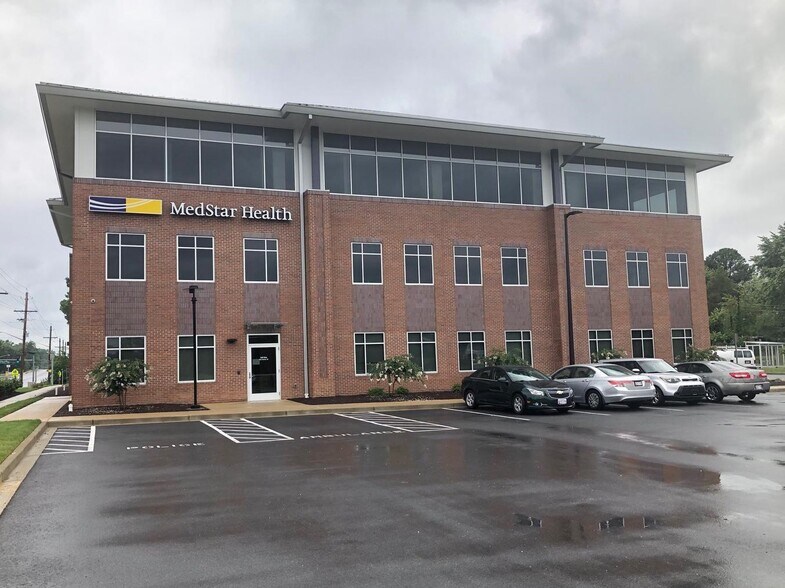 More Photos Of 45870 E Run Dr, Lexington Park Healthcare For Lease
