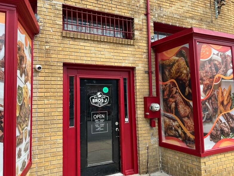 More Photos Of 4009 34th St, Mount Rainier Restaurant For Sale