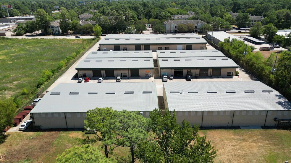 More Photos Of 16721 Hollister St, Houston Unknown For Lease