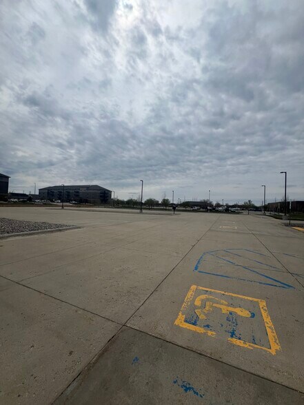More Photos Of 4141 28th Ave S, Fargo Office For Lease