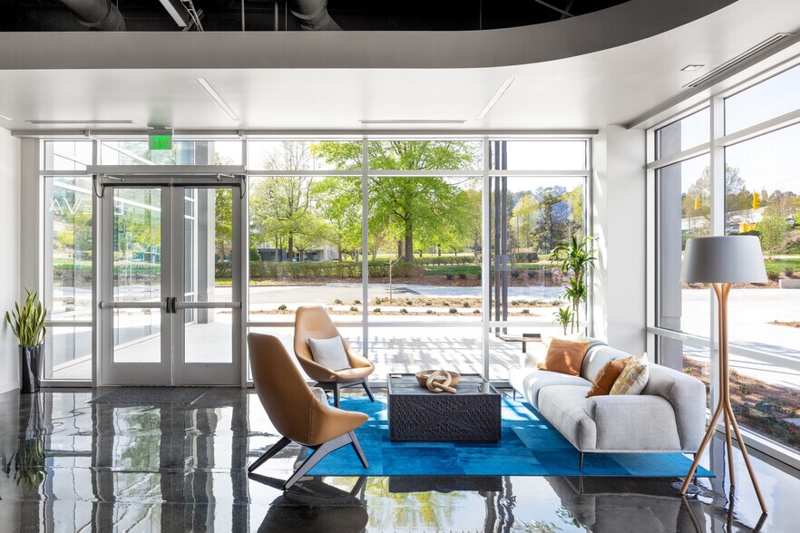 More Photos Of 5151 McCrimmon Pky, Morrisville Unknown For Lease