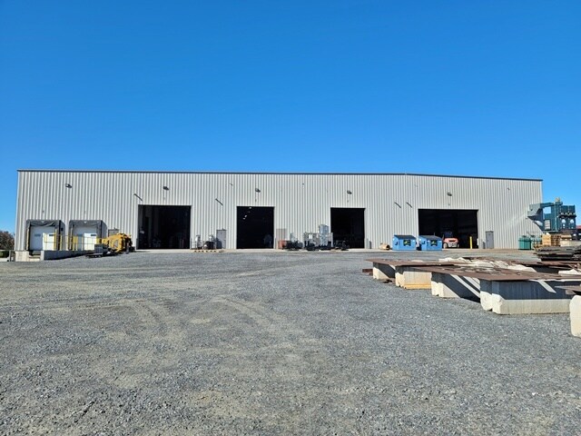 More Photos Of 810 Tamarack Ave, Edgar Industrial For Sale