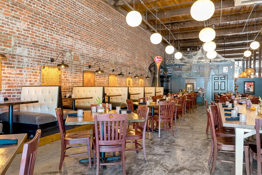 More Photos Of 1320 Hampton Avenue Ext, Greenville Unknown For Lease