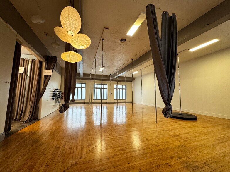 More Photos Of 316 SW 11th Ave, Portland Storefront Retail Office For Lease