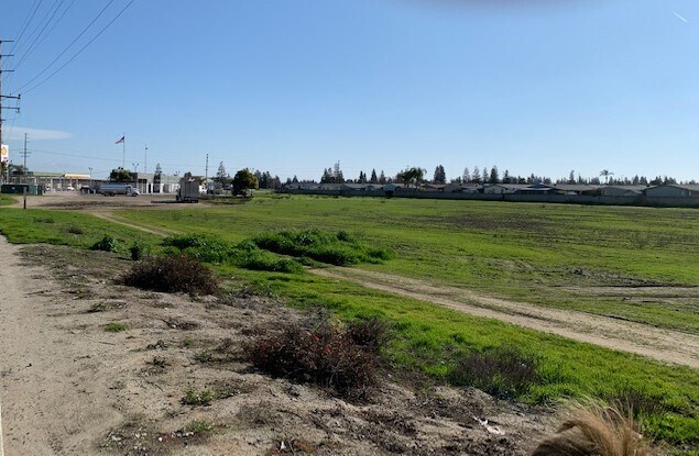 More Photos Of Cartmill Ave @ M Street, Tulare Land For Sale