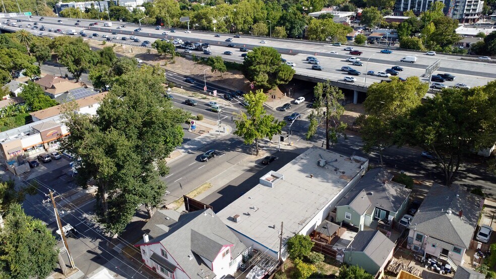 More Photos Of 2230 16th St, Sacramento Freestanding For Lease