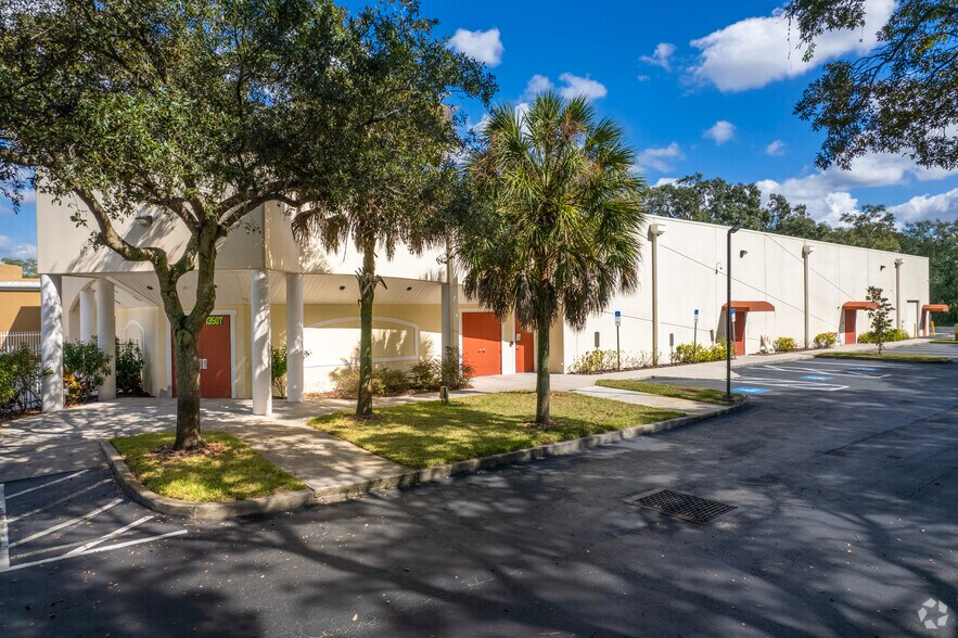 More Photos Of 13507 N Nebraska Ave, Tampa Restaurant For Lease