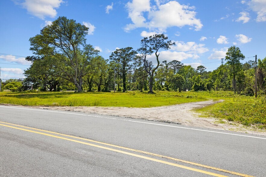 More Photos Of 105 Gloria Dawn, Morehead City Land For Sale