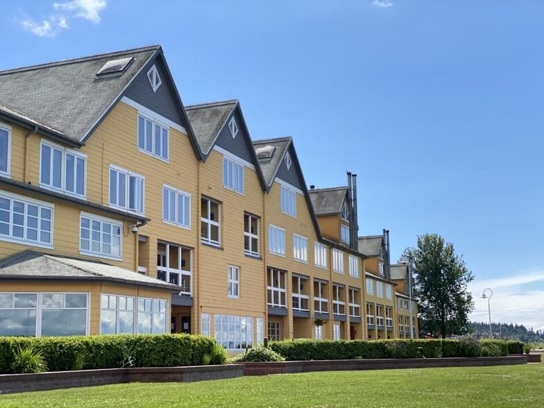 More Photos Of 9565 Semiahmoo Pky, Blaine Hotel For Sale
