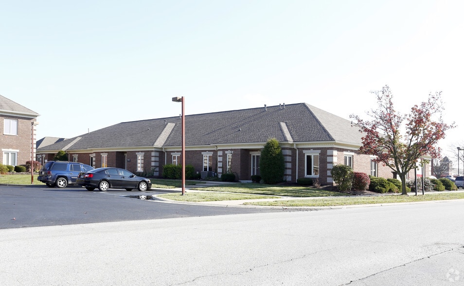 More Photos Of 633 Library Park Dr, Greenwood Office For Lease