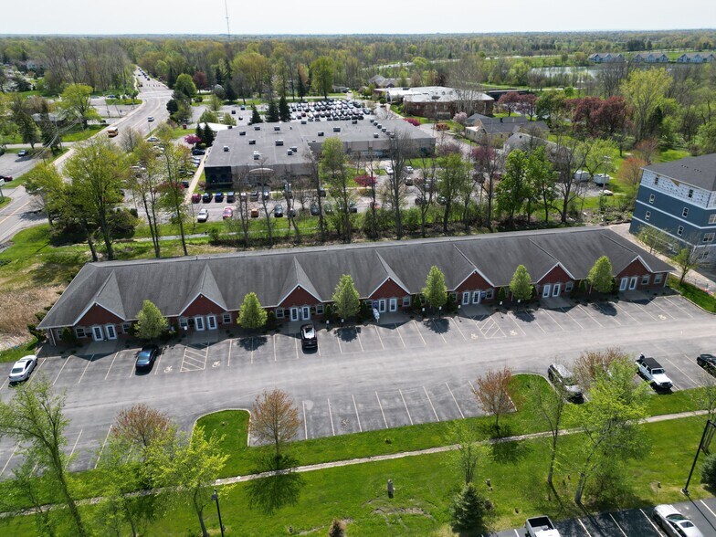 More Photos Of 2390 N Forest Rd, Getzville Loft Creative Space For Lease