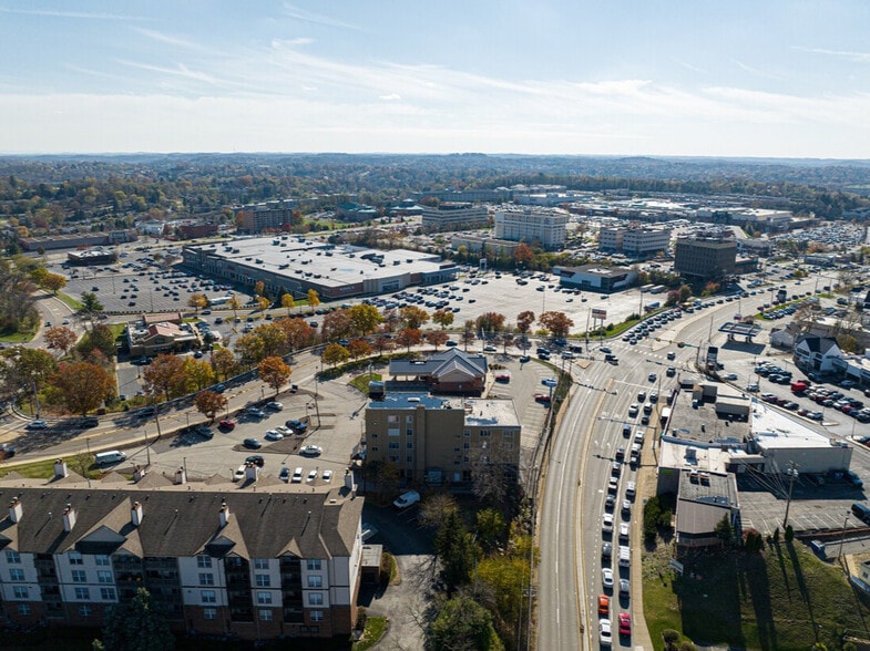 More Photos Of 1699 Washington Rd, Pittsburgh Office For Lease
